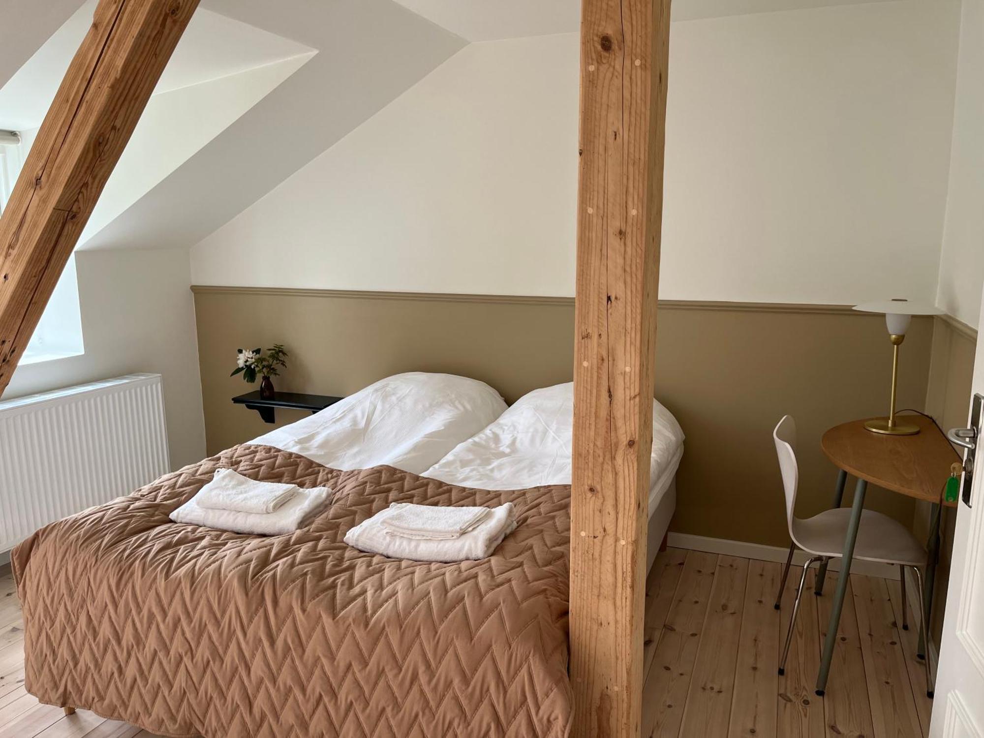 Reballegaard Bed & Breakfast 호르센스 외부 사진